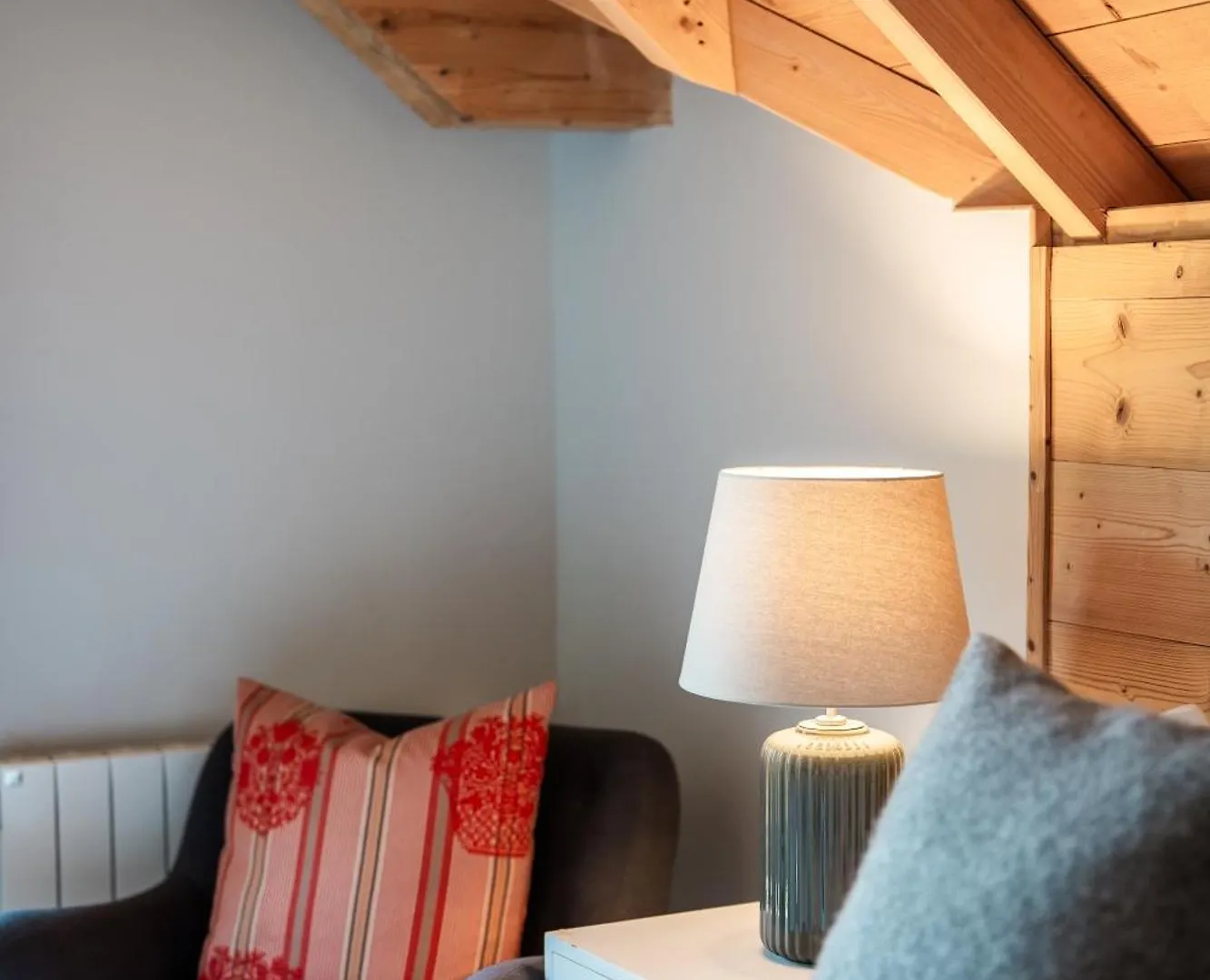 Chalet Des Cousins: Fantastic Alpine Chalet Vaujany 0*,  Francia