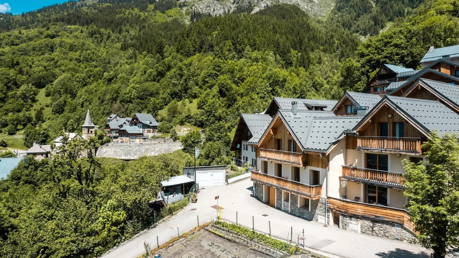 Chalet Des Cousins: Fantastic Alpine Chalet Vaujany 0*,