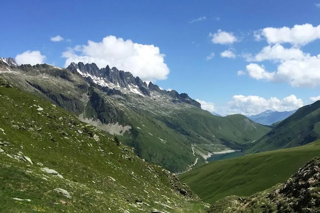 Chalet Des Cousins: Fantastic Alpine Chalet Vaujany